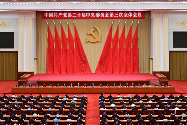 Wang Huiyao: China's reforms heading in the right direction